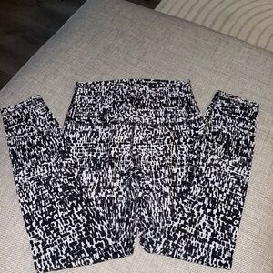 Lululemon Align 25”